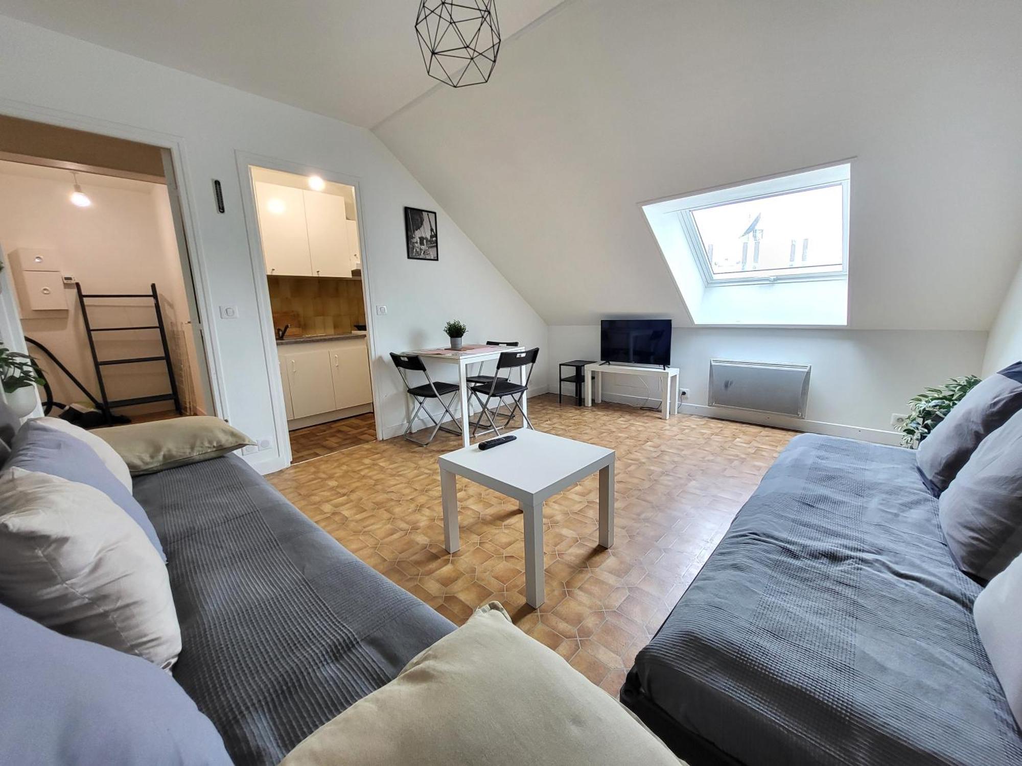 St-Quentin-En-Yvelines Plusieurs Appartements Avec Parking 特拉普 外观 照片