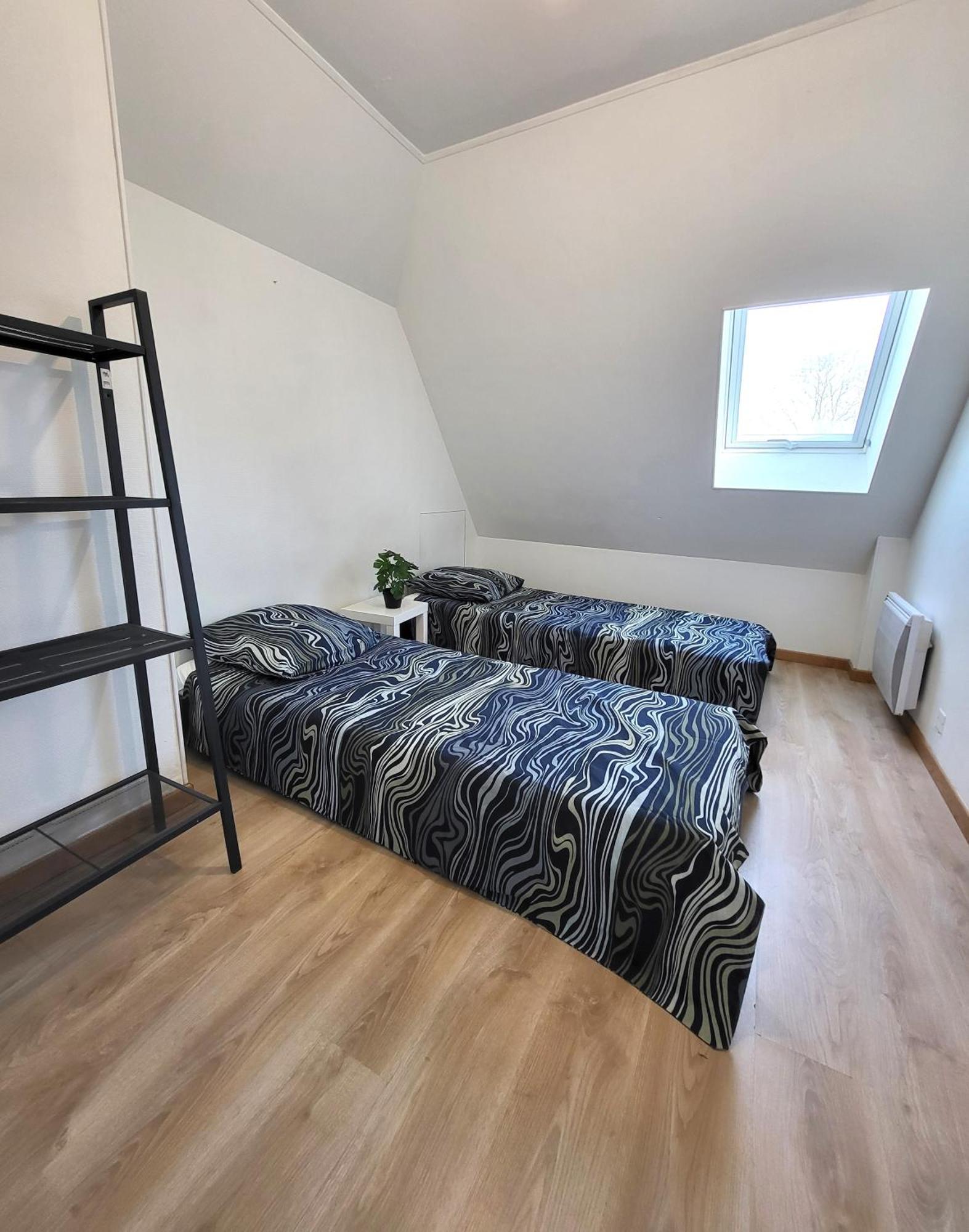 St-Quentin-En-Yvelines Plusieurs Appartements Avec Parking 特拉普 外观 照片