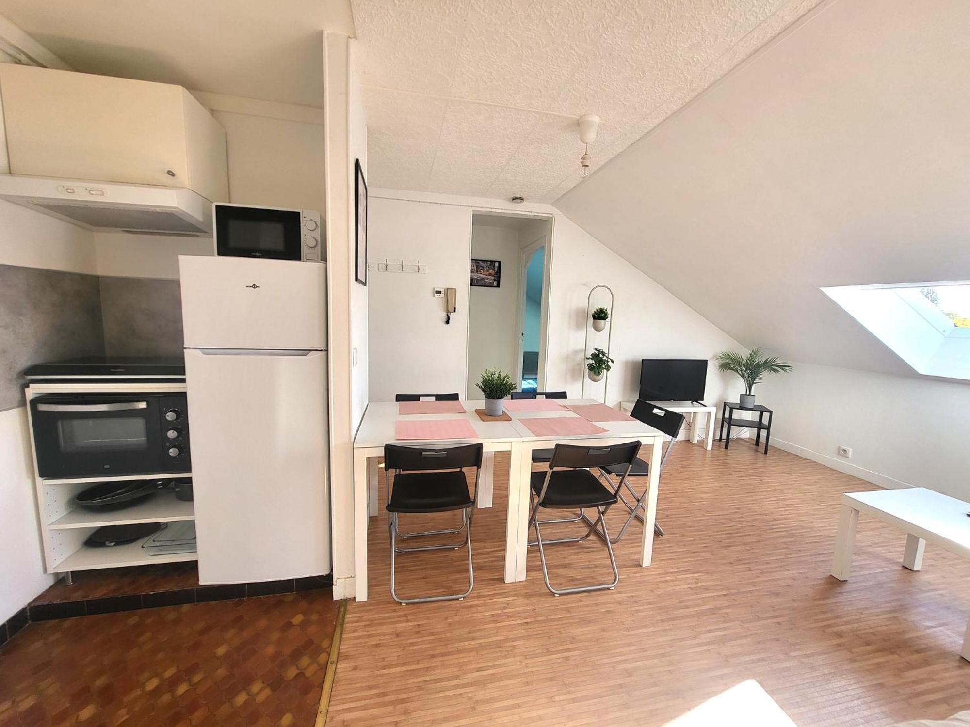 St-Quentin-En-Yvelines Plusieurs Appartements Avec Parking 特拉普 客房 照片